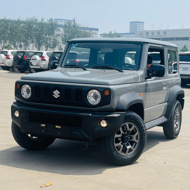 2025款吉姆尼三门港口价格打破记录15万现车国六